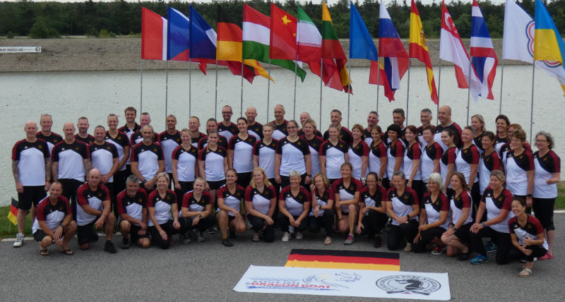 Gesamt-Deutsches Team bei der Drachenboot-WM in Racice
